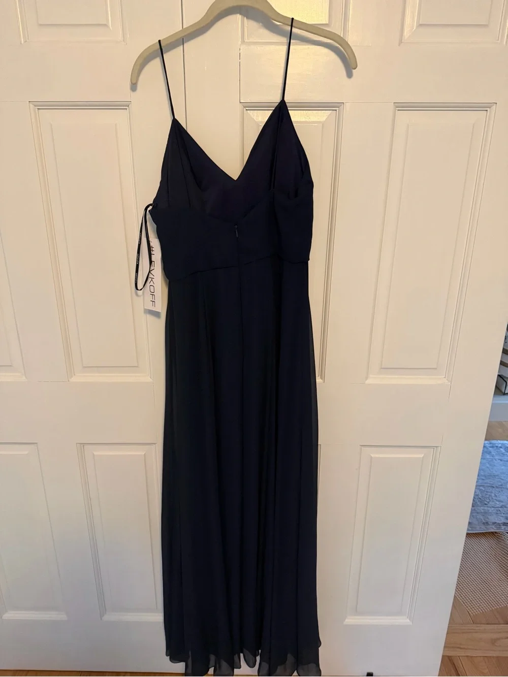 LEVKOFF Navy Chiffon Maxi Formal Dress Size 8 Bridesmaid Twist Front‎ Gown